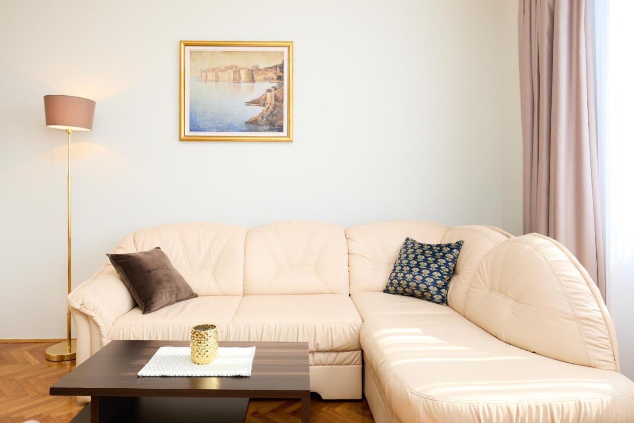 Seaview Apartment Ploce Dubrovnik Exterior photo